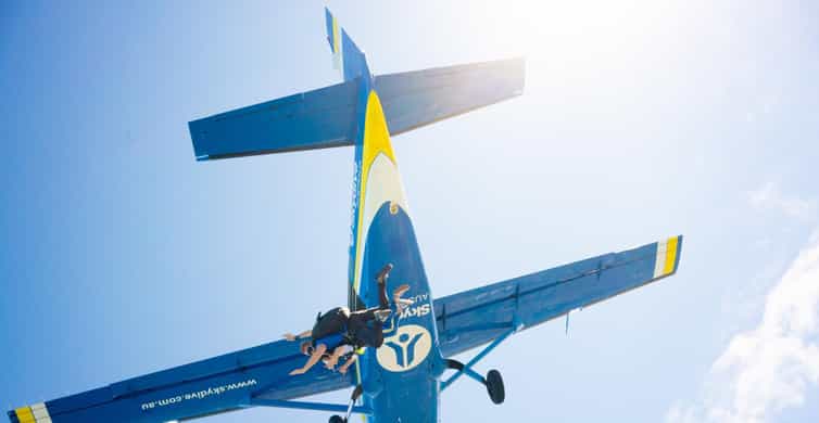 Melbourne Skydive: St Kilda Beach Landing photo 4