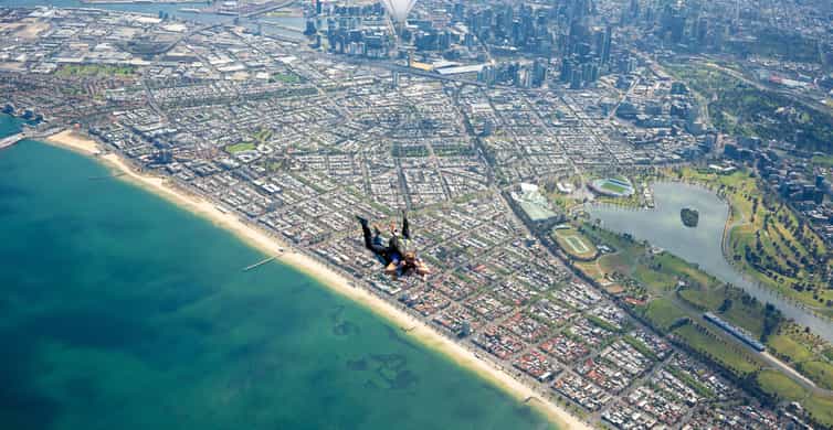 Melbourne Skydive: St Kilda Beach Landing photo 7